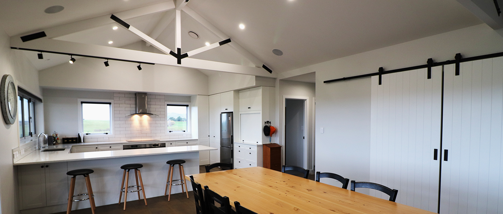 Contemporary Country kitchen built by Tony (Bones) Lepelaars